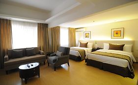 Imperial Palace Suites